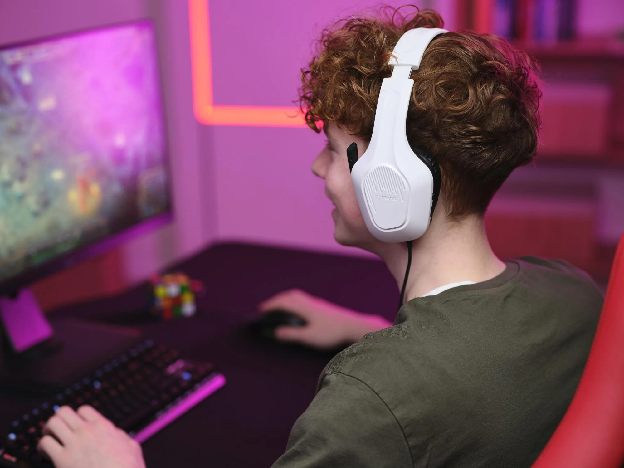 TRUST GXT415W ZIROX HEADSET - HVID